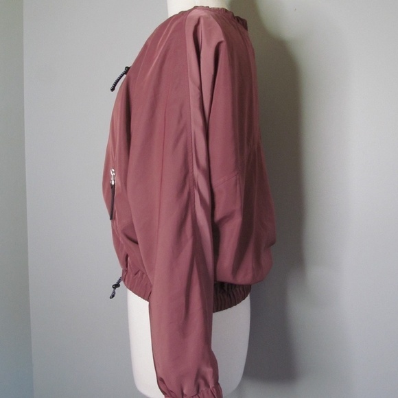 Athleta  Sz M Chill Bomber Cropped Full Zip Water Resistant Windbreaker Jacket - Picture 6 of 12